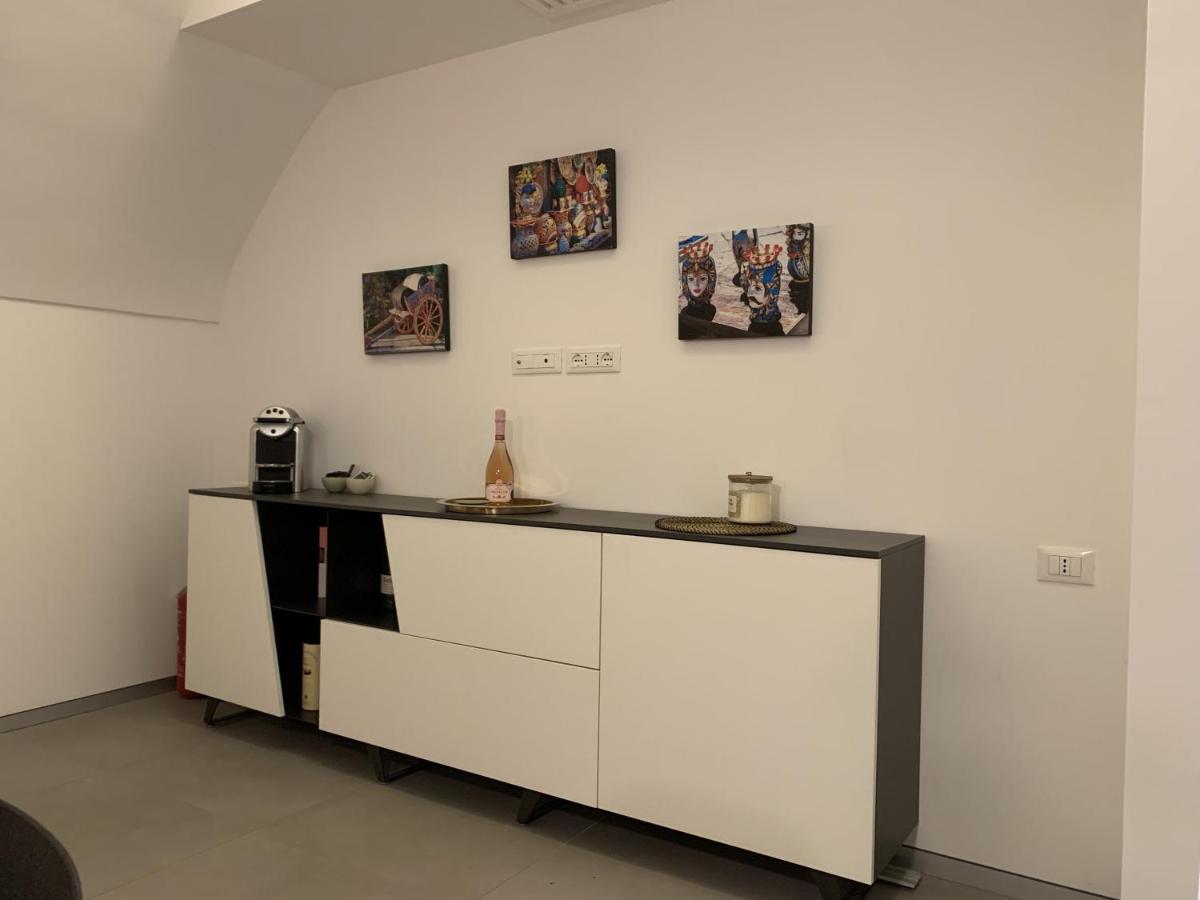 La Suite Di Piazza Dell'Universita Catania-Fontanarossai nemzetközi repülőtér Kültér fotó